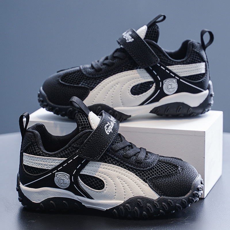 Casual Sports Shoes for Childr - огляд і ціна Kids Outdoor Gym