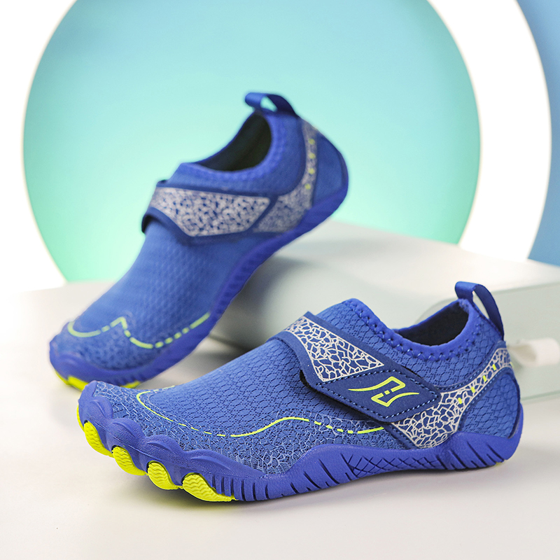 Student Kids Aqua Shoes Barefo - огляд і ціна Kids Outdoor Gym