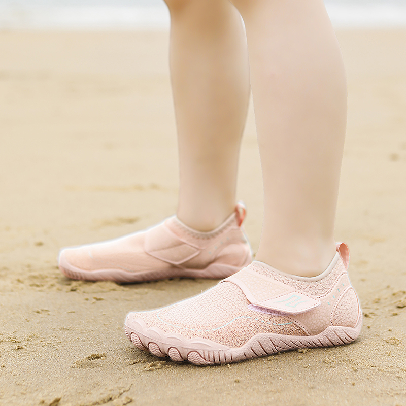 Student Kids Aqua Shoes Barefo - огляд і ціна Kids Outdoor Gym