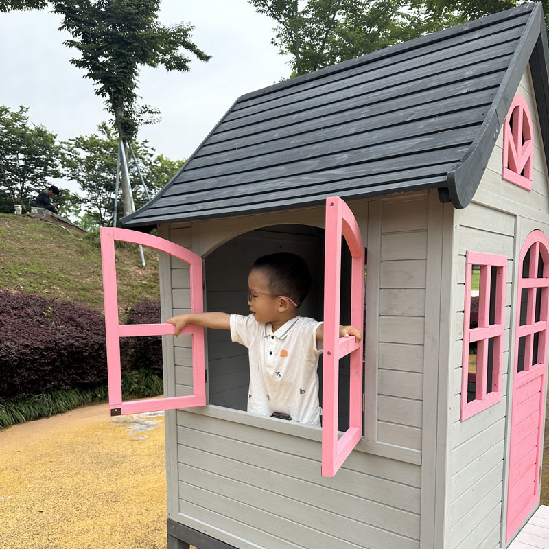 Kids log house, tree , outdoor - огляд і ціна Kids Outdoor Wooden Playhouse